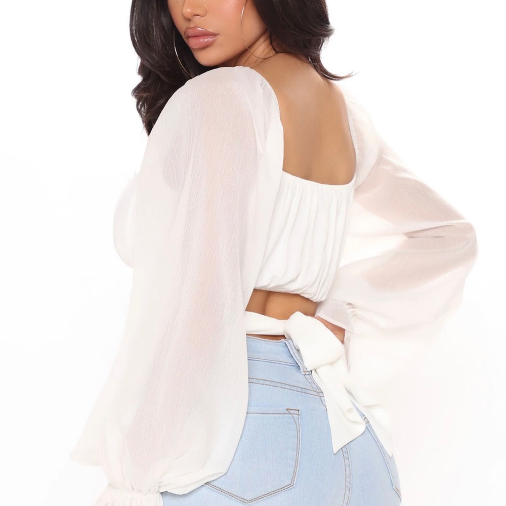 Fashion nova- Bella Mia cropped white blouse